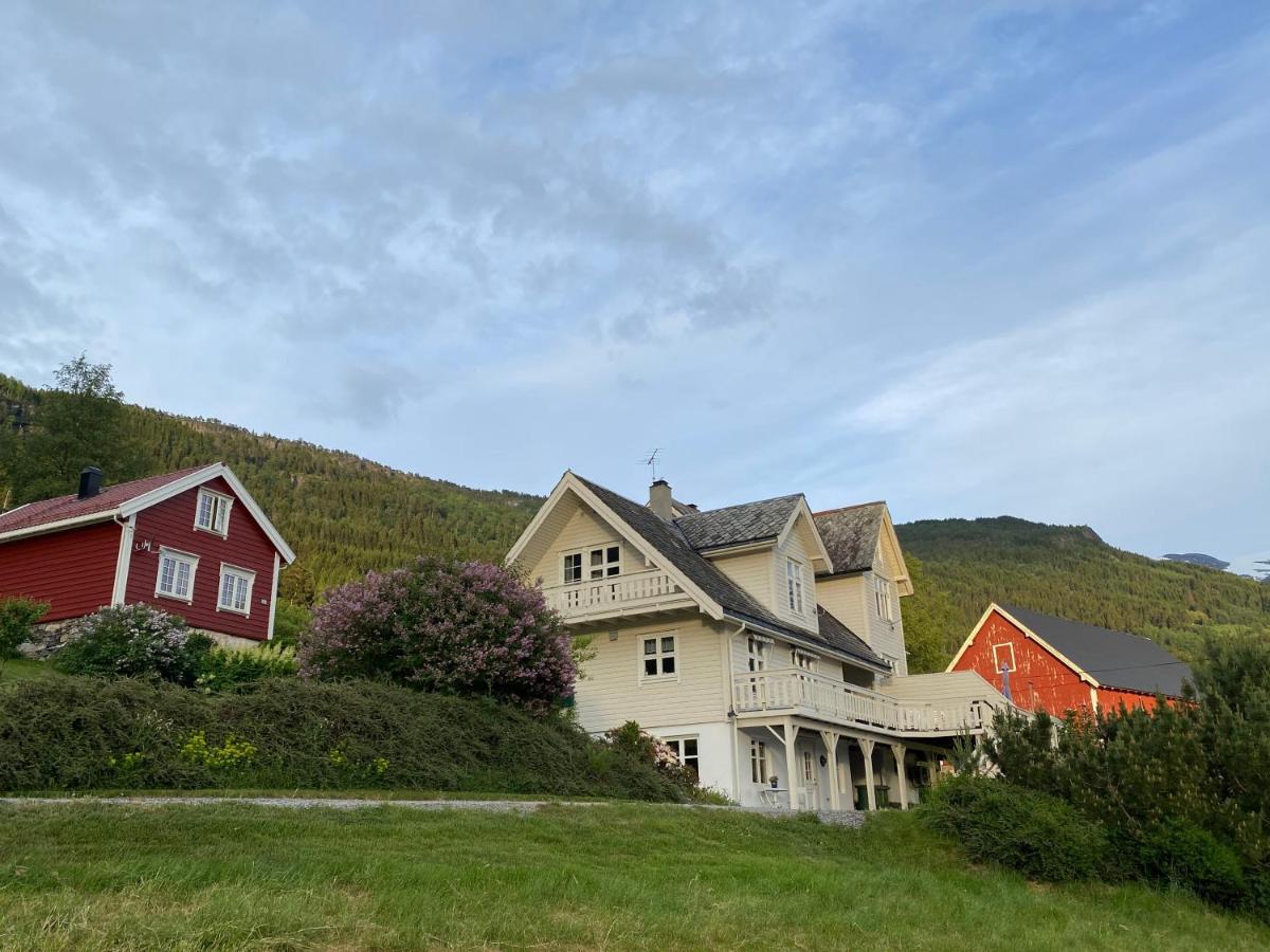 The House Of Mattis In Beautiful Innvik Exterior photo